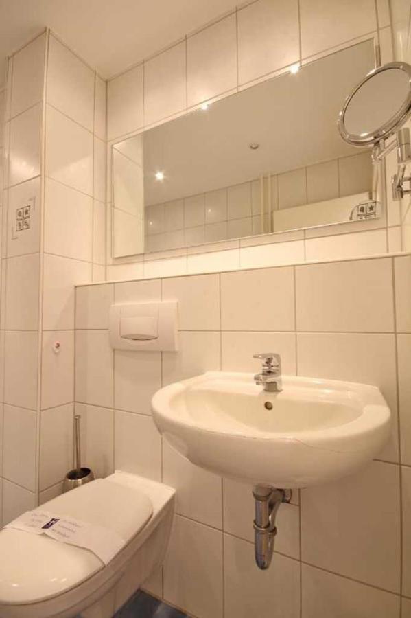 Wohnung 13, 2 Raum Wohnung Im Haus Pacific Mit Seesicht Cuxhaven Exteriör bild
